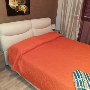 Bed & Breakfast Bed&fly Near Airport Fontanarossa Bagno Privato In